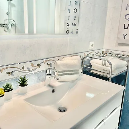 El Capricho Del Naranco * Oviedo